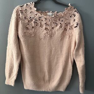 Stellah Women’s Blush Pink Sweater size Small cottagecore spring lightfairy